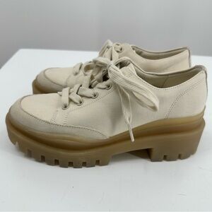 VIONIC Cream Ezrie Platform Sneakers Chunky Heel Lug Sole Aspen Size 6